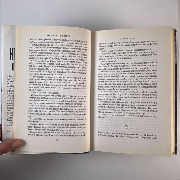 2/$30 - Hideaway by Dean R. Koontz - Picture 12 of 15